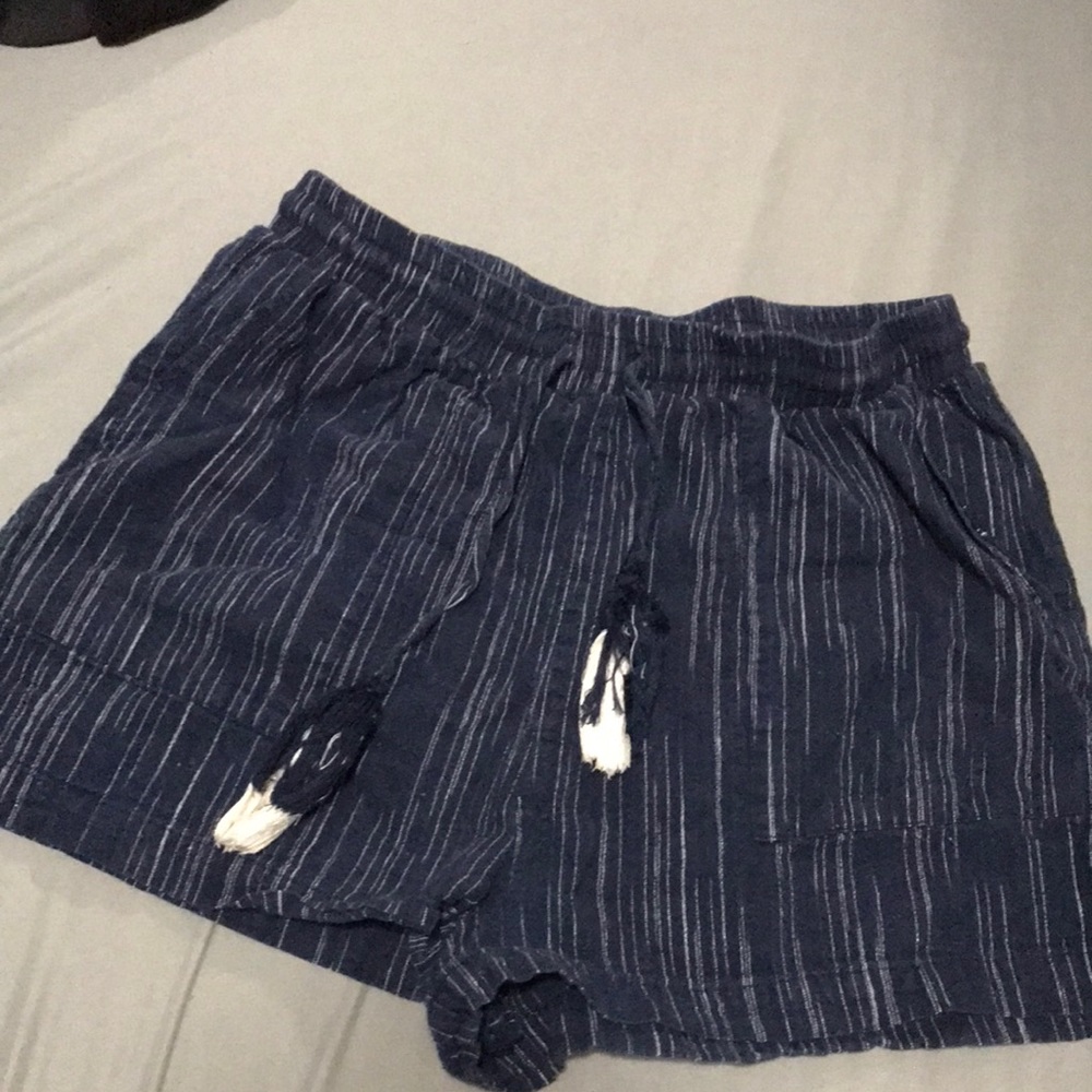 Blue shorts good for summer looks